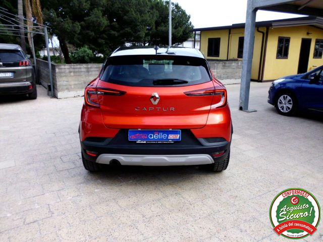 RENAULT Captur usata, con Autoradio