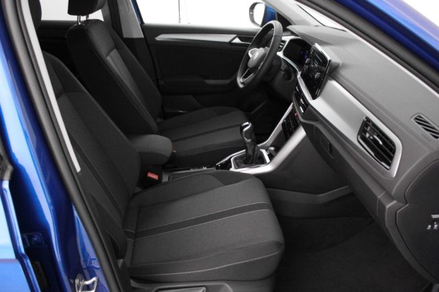 VOLKSWAGEN T-Roc usata, con Autoradio