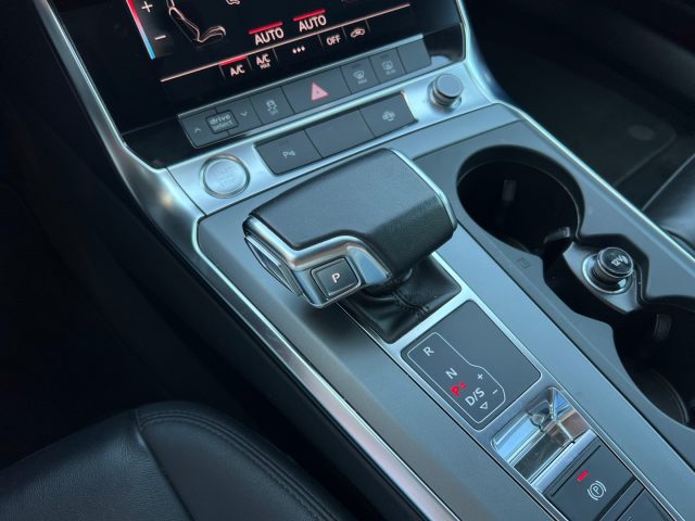 AUDI A6 usata, con Park Distance Control