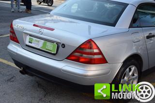 MERCEDES-BENZ SLK 200 usata 19