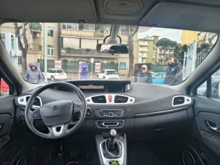 RENAULT Scenic usata, con Boardcomputer