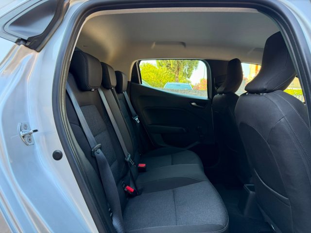 RENAULT Clio usata 12