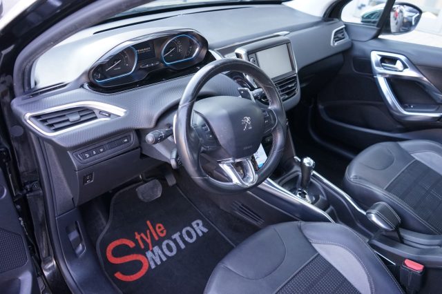PEUGEOT 2008 usata, con Chiusura centralizzata