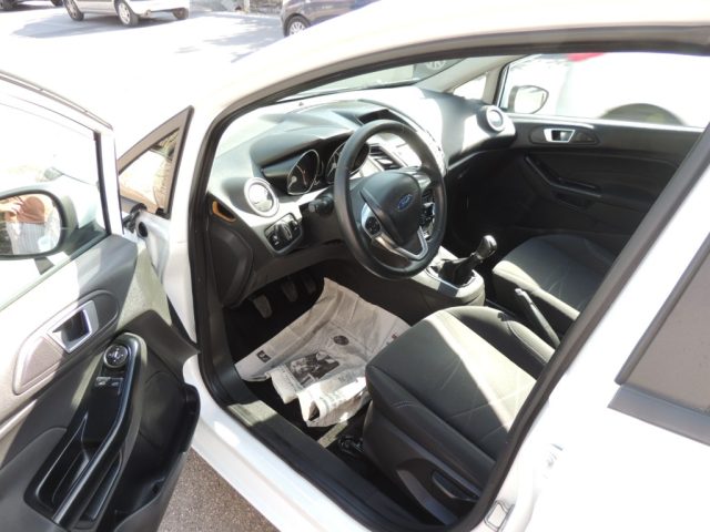 FORD Fiesta usata, con Fendinebbia