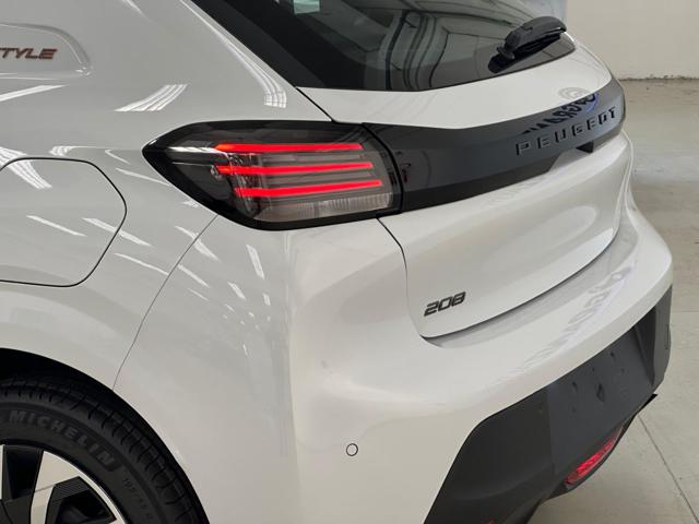 PEUGEOT 208 usata, con ESP