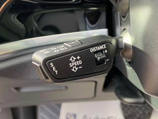AUDI Q3 usata, con Sensori di parcheggio anteriori