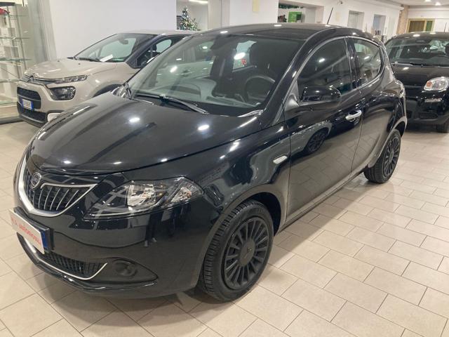 LANCIA Ypsilon usata, con ABS