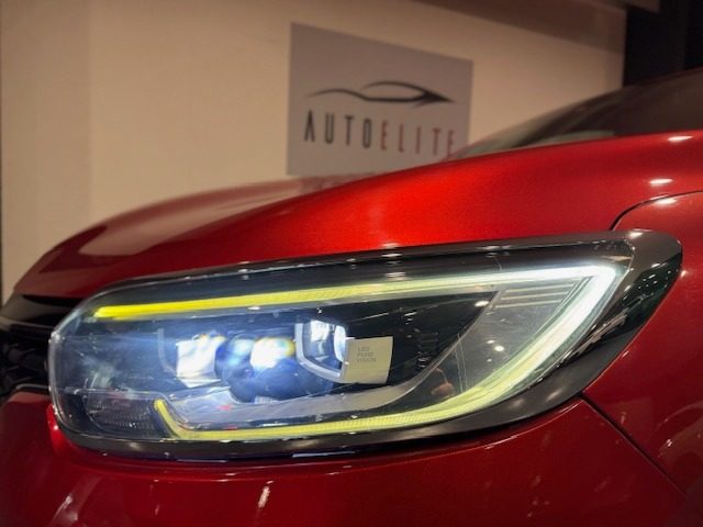 RENAULT Kadjar usata, con Volante in pelle