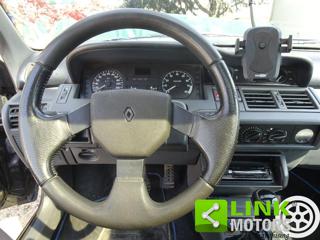 RENAULT Clio usata, con Tettuccio apribile