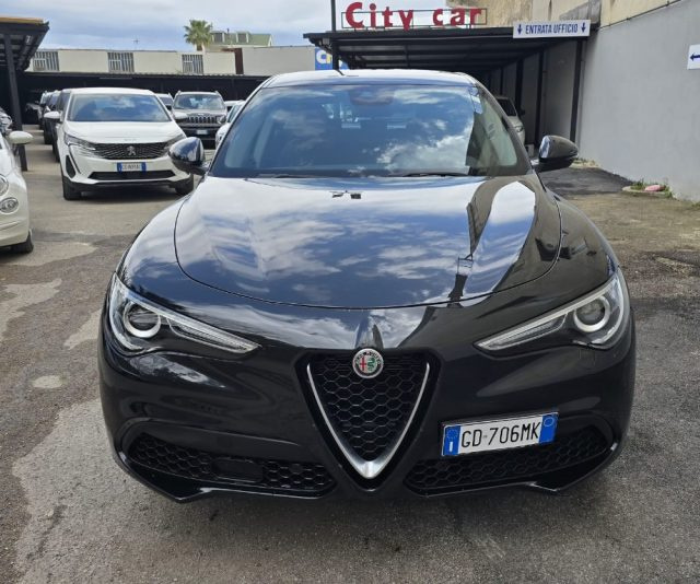 ALFA ROMEO Stelvio usata, con Alzacristalli elettrici