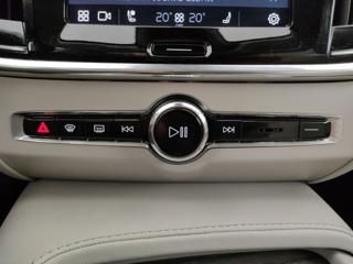 VOLVO V90 Cross Country usata, con USB