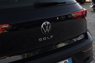 VOLKSWAGEN Golf usata, con Frenata d