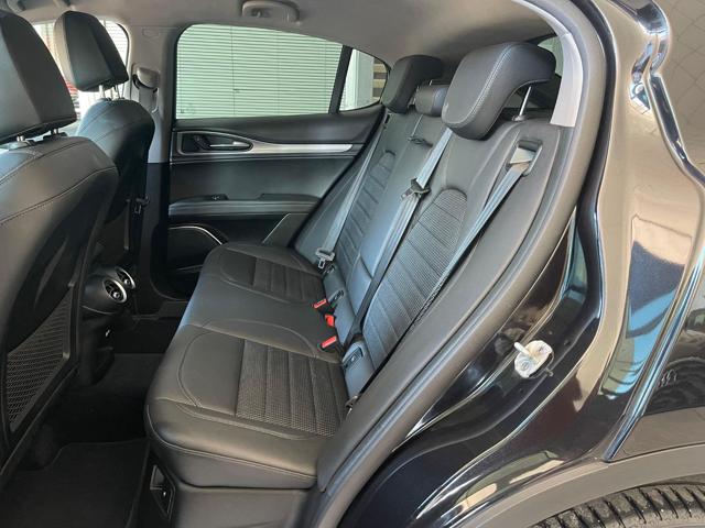 ALFA ROMEO Stelvio usata, con Specchietti laterali elettrici