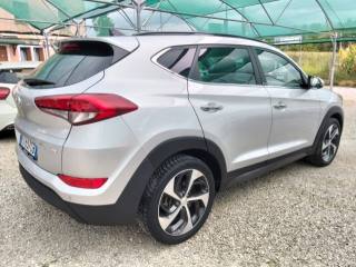 HYUNDAI Tucson usata, con Autoradio