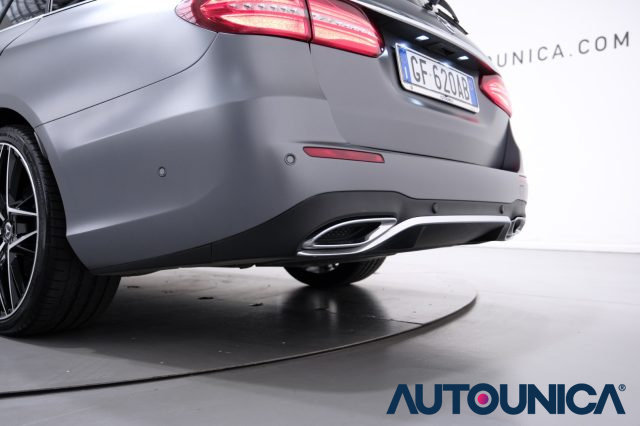 MERCEDES-BENZ E 220 usata, con Limitatore di velocità