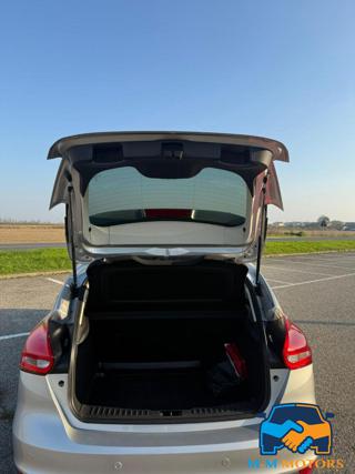 FORD Focus usata, con Autoradio
