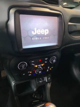 JEEP Renegade usata, con Autoradio digitale