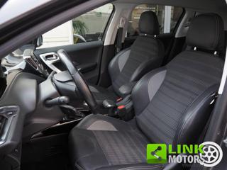 PEUGEOT 2008 usata, con Alzacristalli elettrici