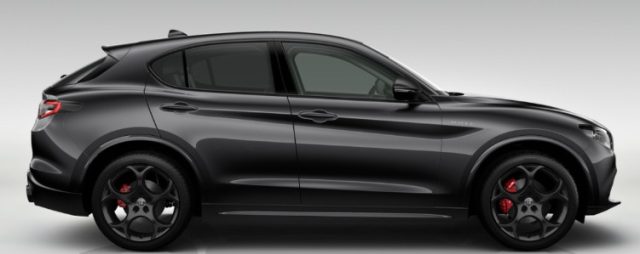 ALFA ROMEO Stelvio usata, con Autoradio