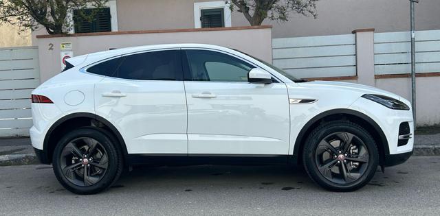 JAGUAR E-Pace usata, con Sedile posteriore sdoppiato