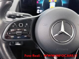 MERCEDES-BENZ GLB 200 usata, con Sistema di navigazione