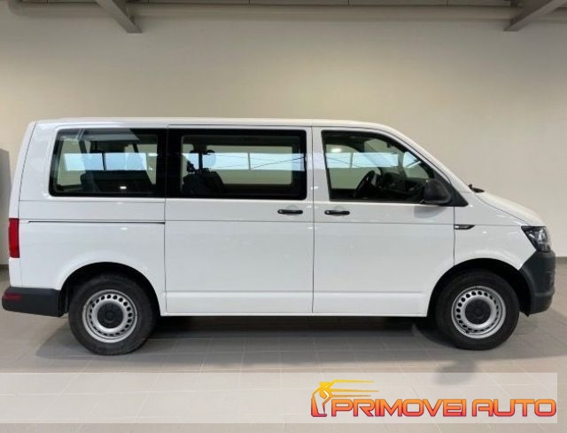 VOLKSWAGEN Caravelle usata, con Frenata d