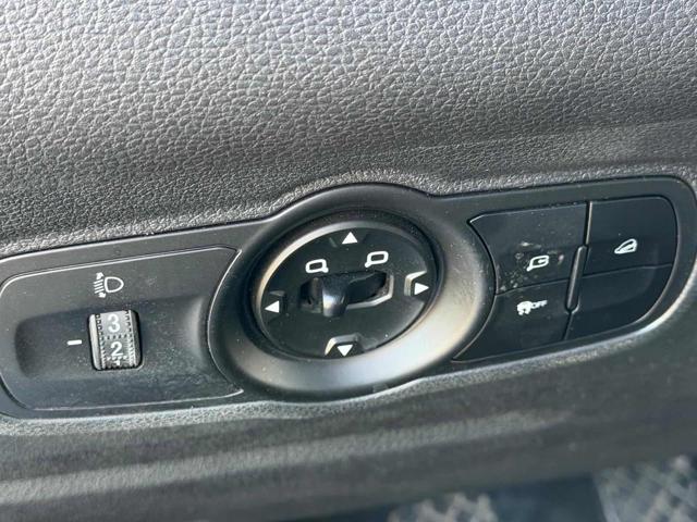 DR MOTOR DR 4.0 usata, con Telecamera per parcheggio assistito