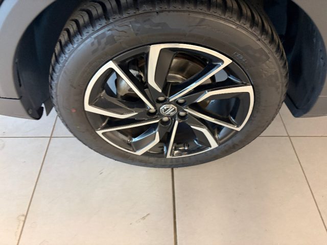 MG ZS usata, con Autoradio digitale