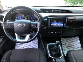 TOYOTA Hilux usata, con ESP
