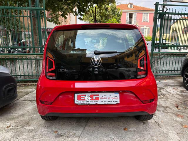 VOLKSWAGEN up! usata, con Climatizzatore