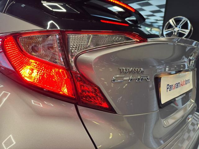 TOYOTA C-HR usata, con Park Distance Control