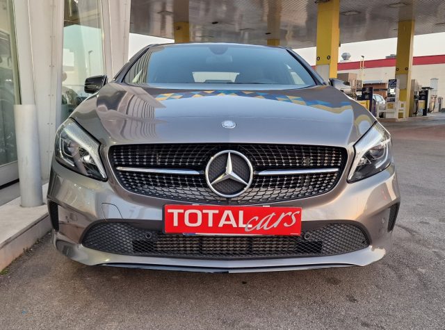 MERCEDES-BENZ A 160 usata, con Airbag