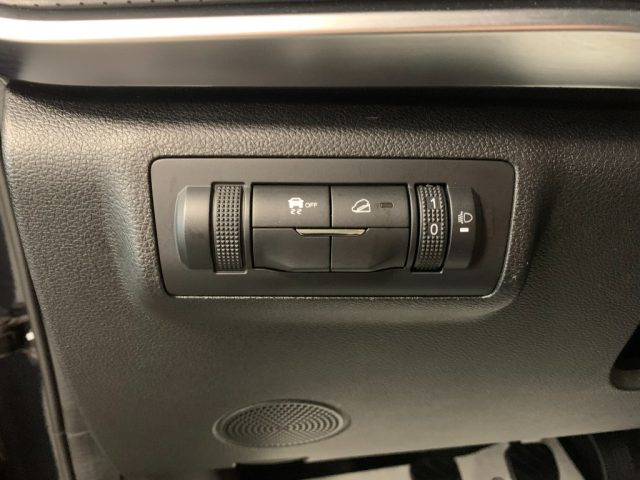 DR MOTOR DR 5.0 usata, con Luci diurne LED