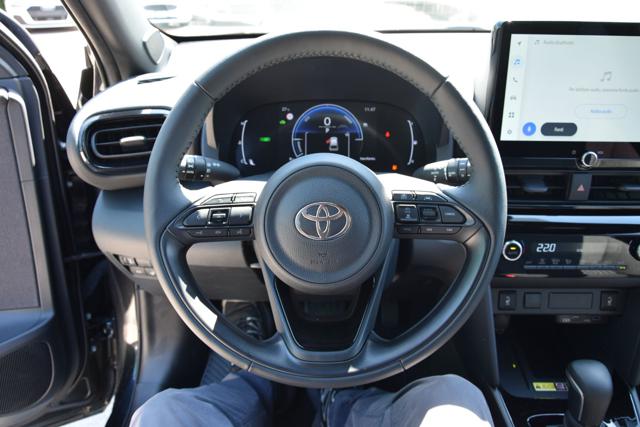 TOYOTA Yaris Cross usata, con Interni in pelle