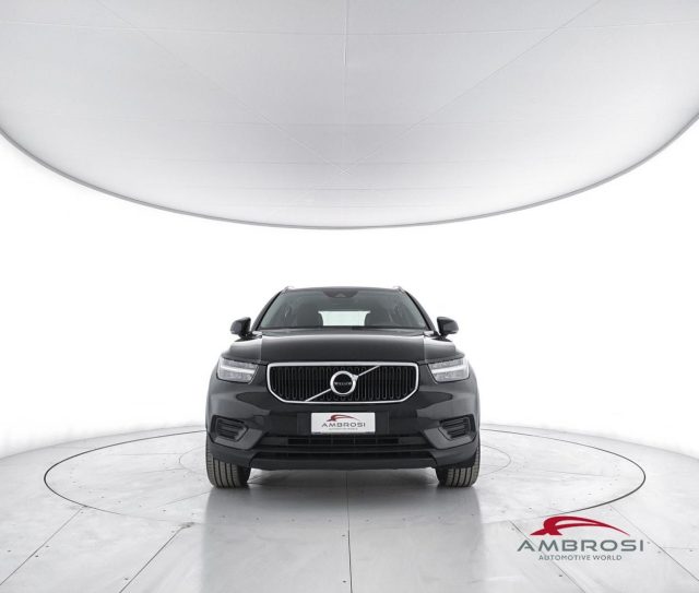 VOLVO XC40 usata 4