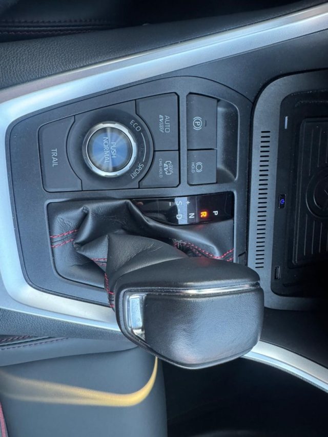 SUZUKI Across usata, con ESP