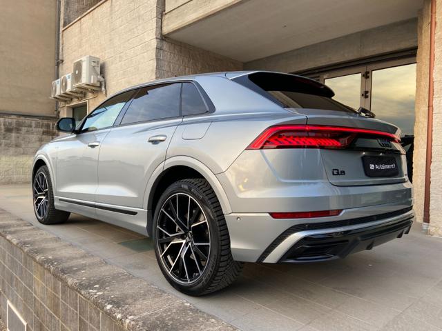 AUDI Q8 usata, con Boardcomputer