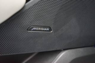 LAND ROVER Range Rover Velar usata, con Bracciolo