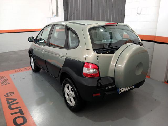 RENAULT Megane usata, con Airbag testa