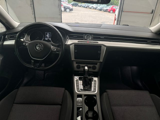 VOLKSWAGEN Passat Variant usata, con Cerchi in lega