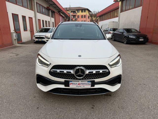 MERCEDES-BENZ GLA 200 usata, con Airbag