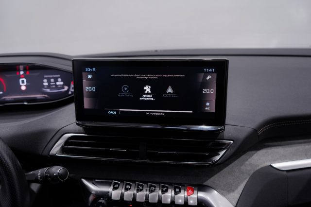 PEUGEOT 5008 usata, con Vetri oscurati