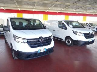 RENAULT Trafic usata, con Fari LED
