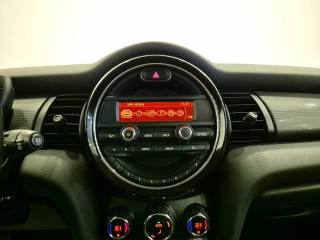 MINI Cooper D usata, con USB
