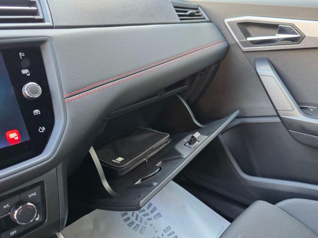 SEAT Arona usata, con Sedile posteriore sdoppiato