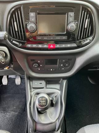 FIAT Doblo usata, con USB