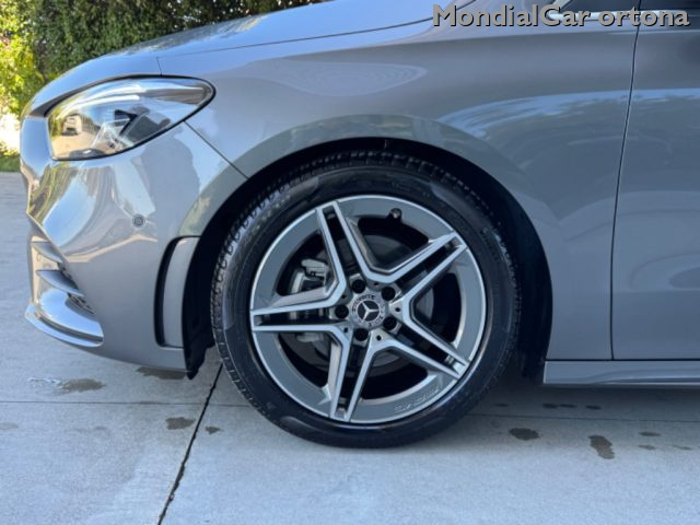 MERCEDES-BENZ B 200 usata, con Volante in pelle
