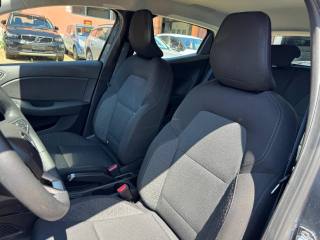 RENAULT Clio usata, con Touch screen