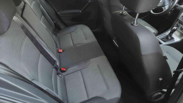 VOLKSWAGEN Golf usata, con ESP