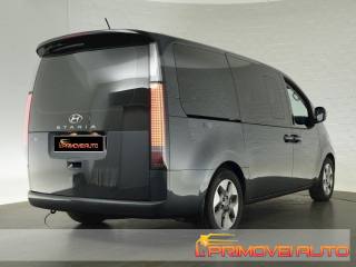 HYUNDAI Staria usata, con ESP